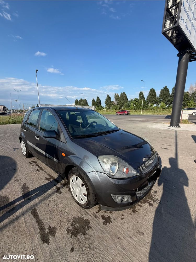 Ford Fiesta 1.4i Comfort - 2