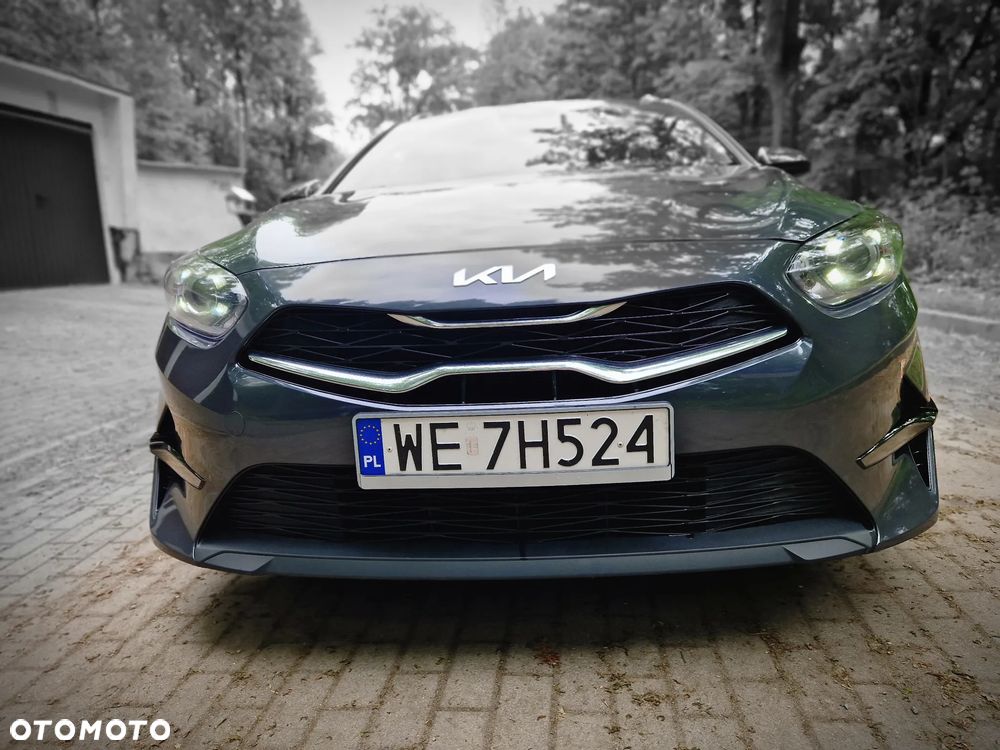 Kia Ceed 1.5 T-GDI M - 22