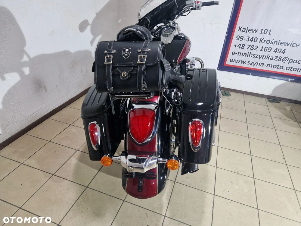 Suzuki VL 800 Volusia - Boulevard C50 - 6