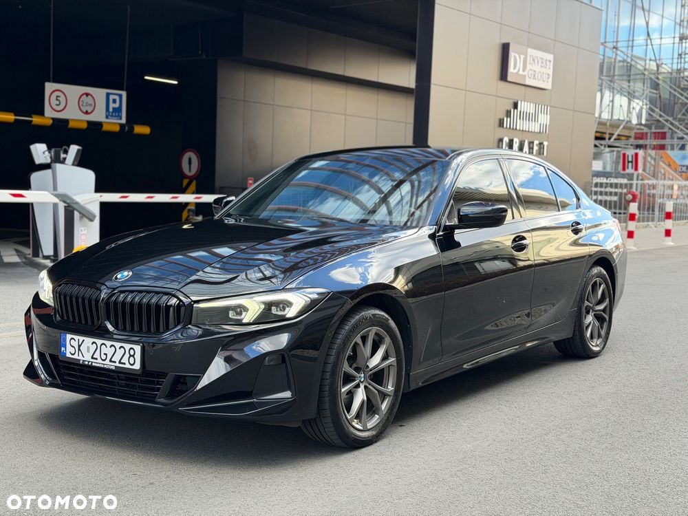 BMW Seria 3 318i - 3