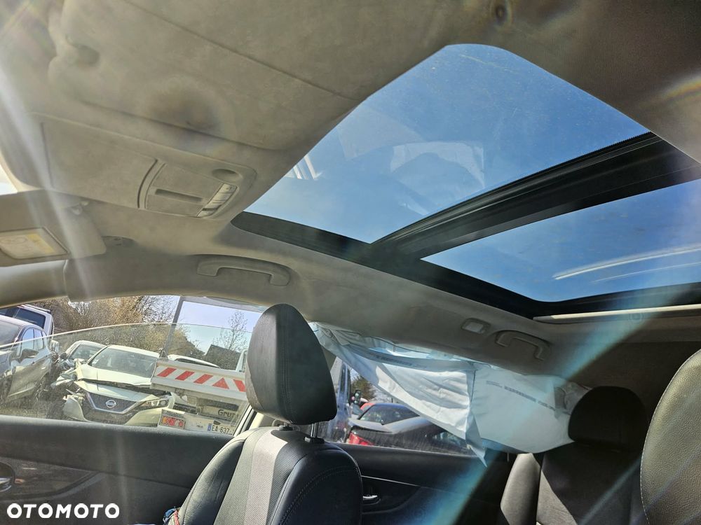 Nissan X-Trail 1.6 DCi N-Connecta - 8