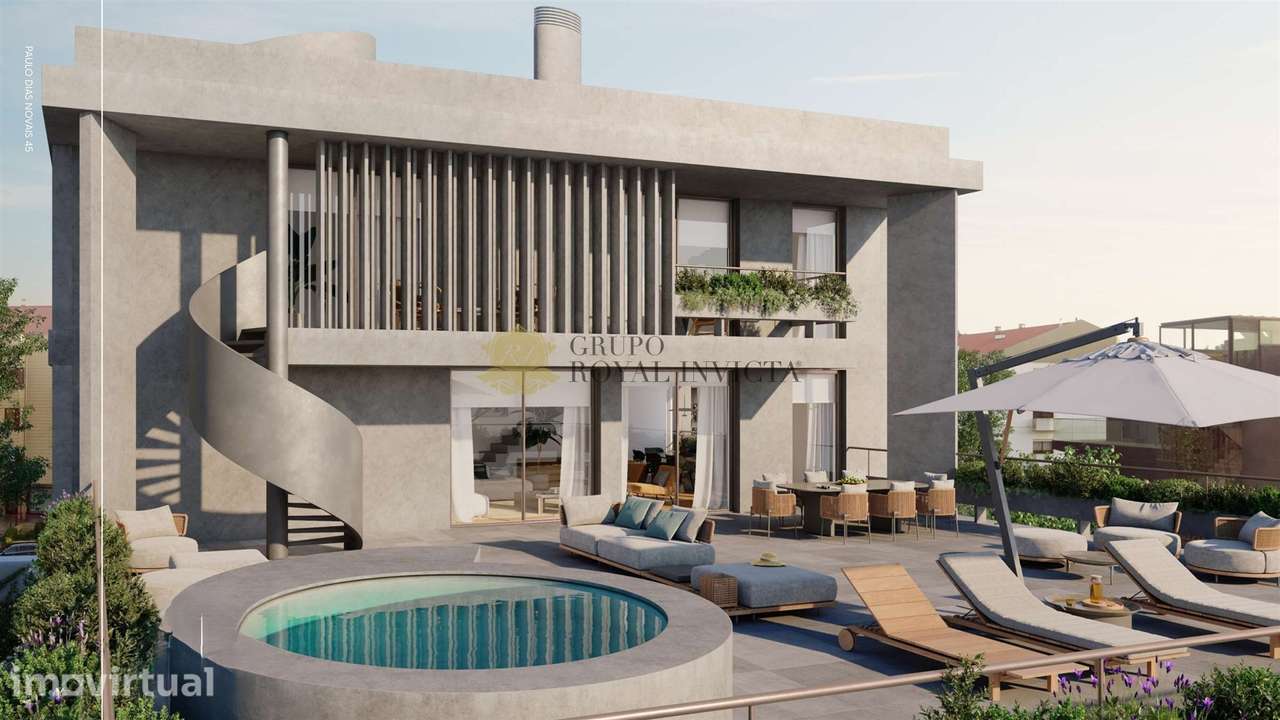 Exclusivo T3 de Luxo com Jardim e Box para 2 Carros  - Lordelo do Ouro - Grande imagem: 3/18