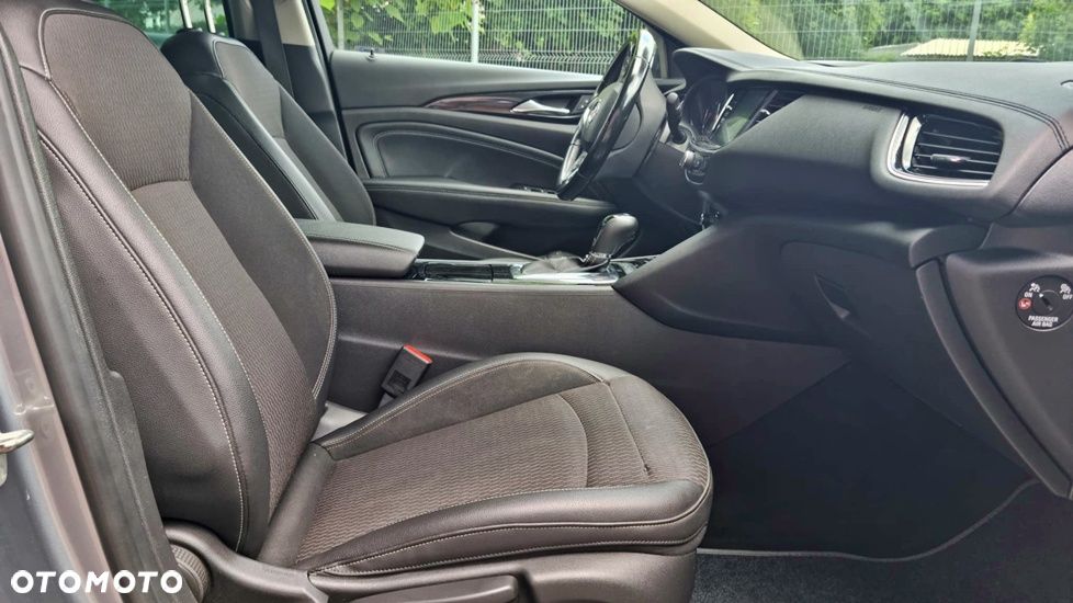 Opel Insignia 2.0 CDTI automatik Business Innovation - 16