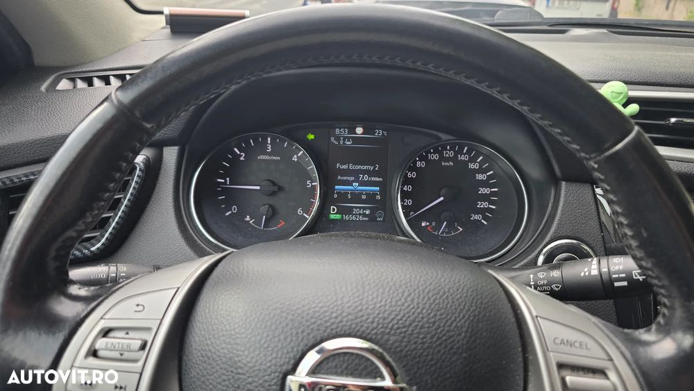 Nissan Qashqai 1.6 DCI Xtronic TEKNA - 3