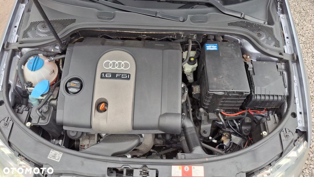 Audi A3 Sportback 1.6 FSI Ambition - 33