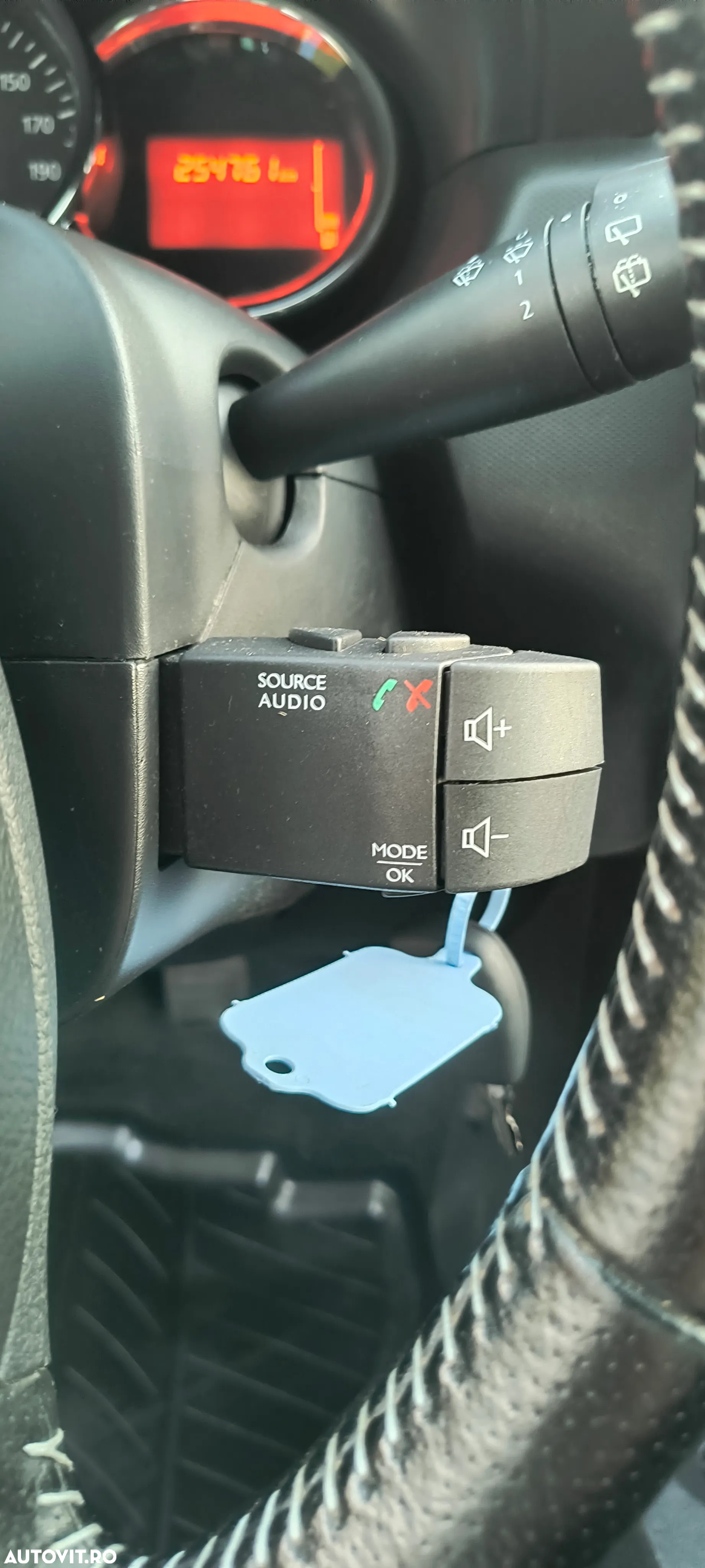 Dacia Duster dCi 110 FAP 4x4 Prestige - 26