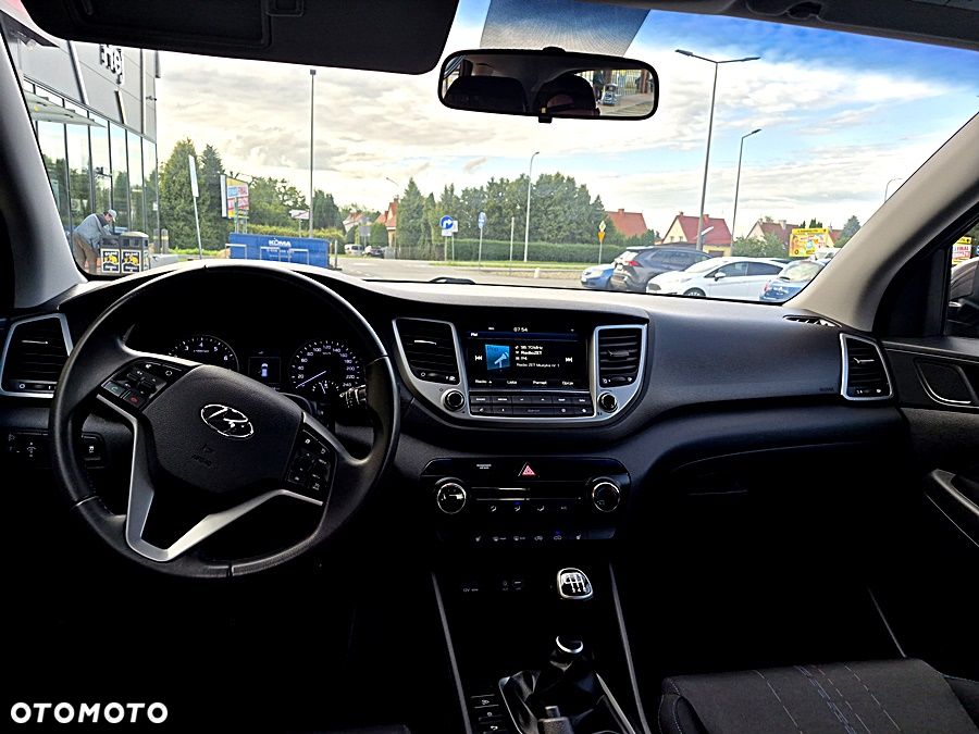 Hyundai Tucson blue 1.6 GDi 2WD Navi - 16