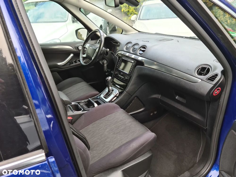 Ford S-Max 2.0 TDCi Titanium - 32