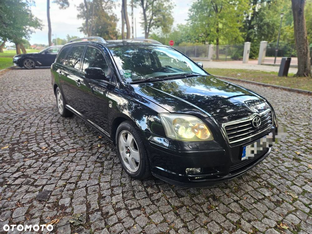 Toyota Avensis 2.0 D-4D Sol - 4