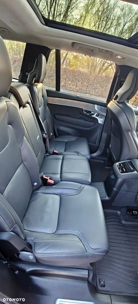 Volvo XC 90 - 4