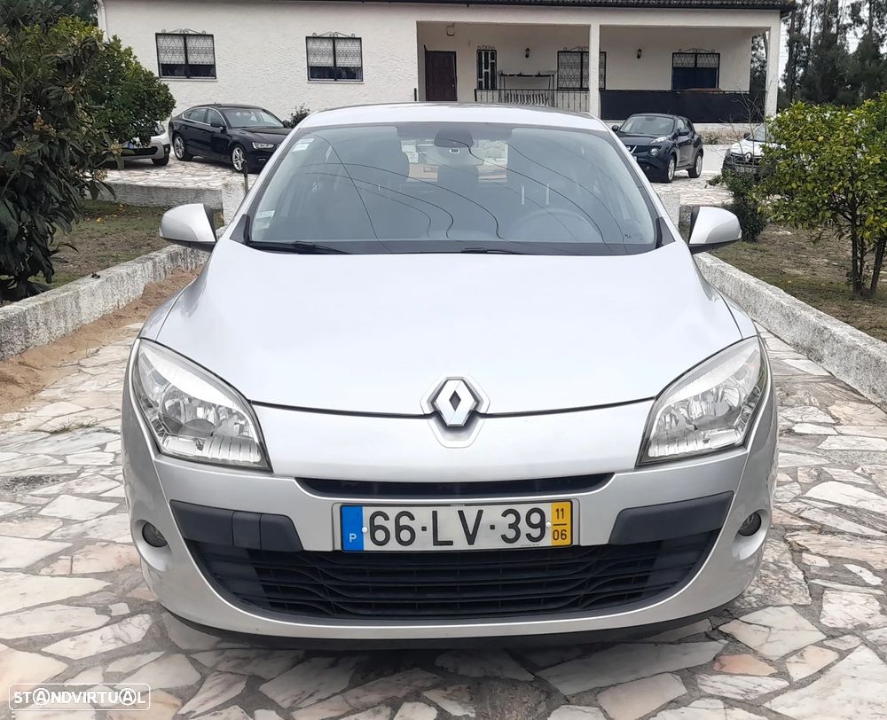 Renault Mégane 1.5 dCi Dynamique - 3