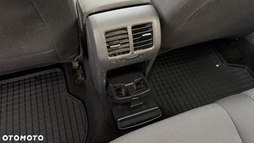 Volkswagen Golf 1.9 TDI Edition - 16