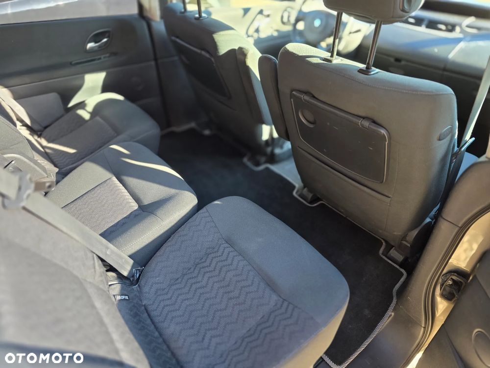 Renault Espace 2.0 dCi Voyage - 15