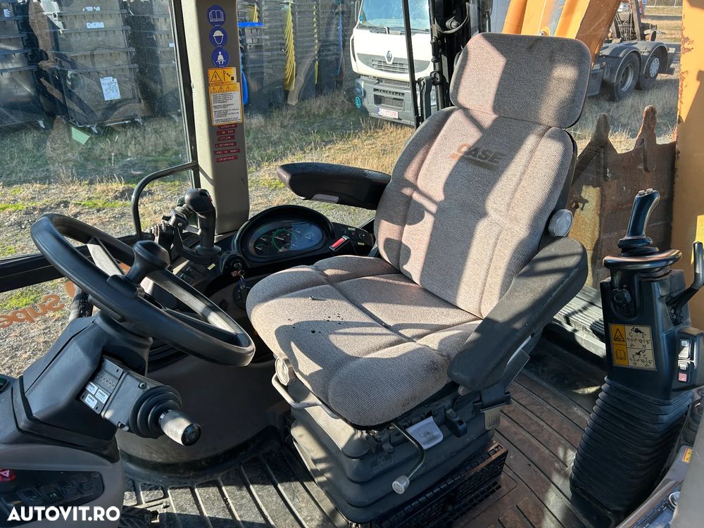 Case Super 590 SR-4PS, *4 x cupe* - 7