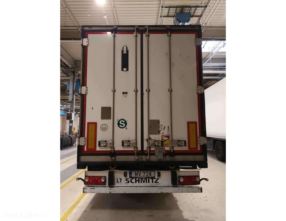 Schmitz Cargobull SKO FP 45 ThermoKing SLXi 300 - 4