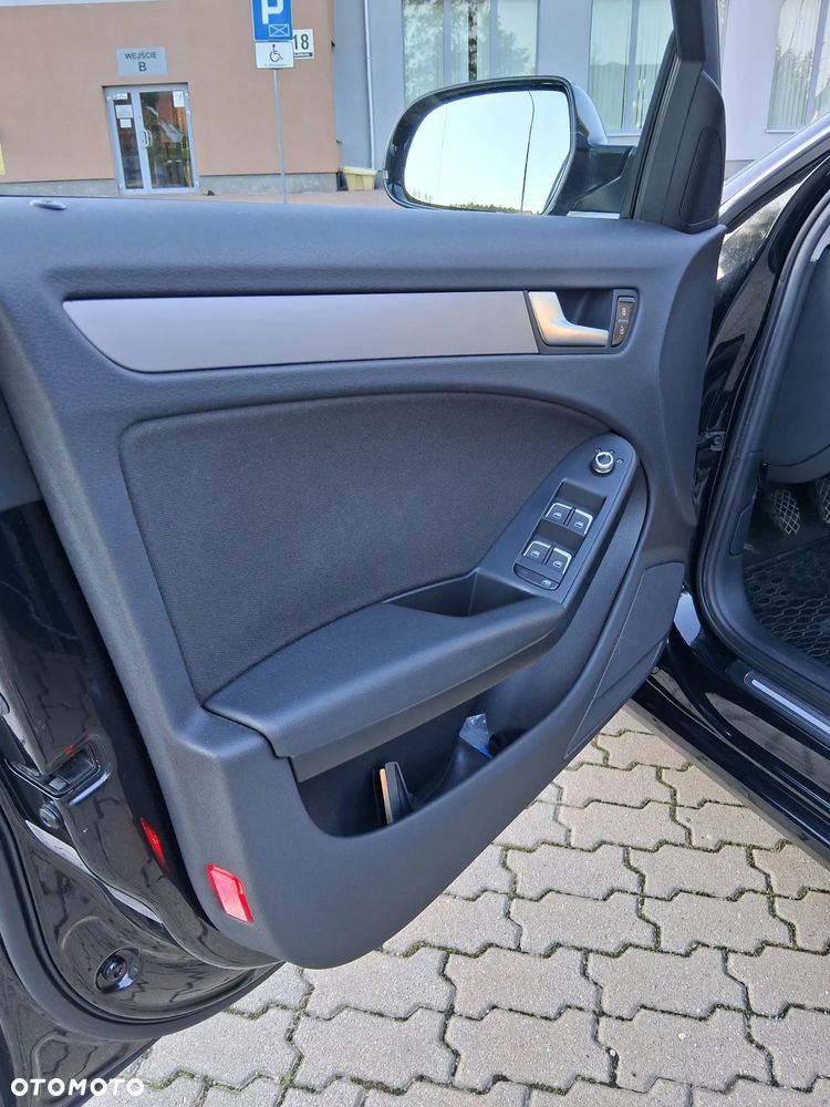 Audi A4 Avant - 10