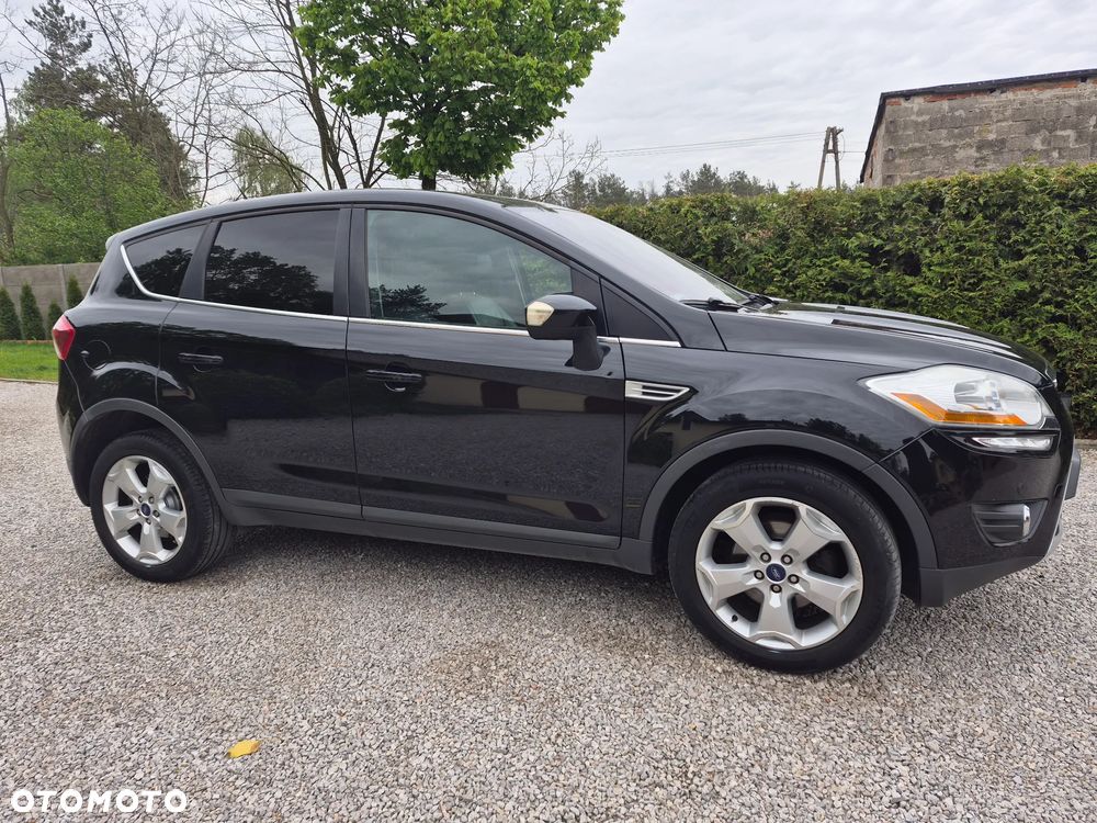 Ford Kuga 2.0 TDCi 4x4 Titanium - 4