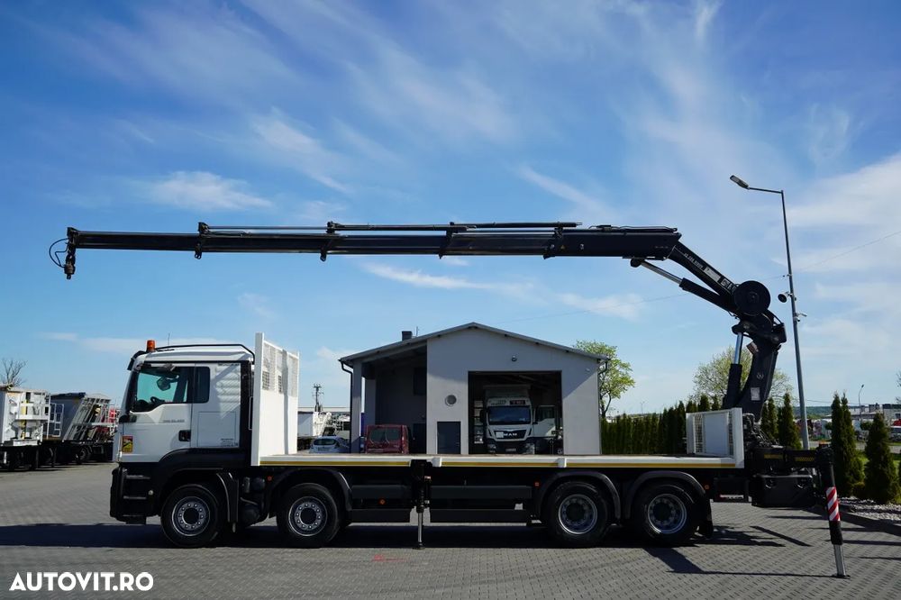 MAN TGS 35.480 / 8x4 / HDS HIAB 288 EP-5, rază de acțiune: 12,7 m / platformă laterală - 7,4 m / capacitate de ridicare: 9400 kg / EURO 6 / RADIOCOMANDĂ - 4
