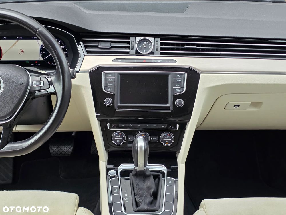 Volkswagen Passat Variant 1.4 TSI BMT ACT Highline DSG - 31