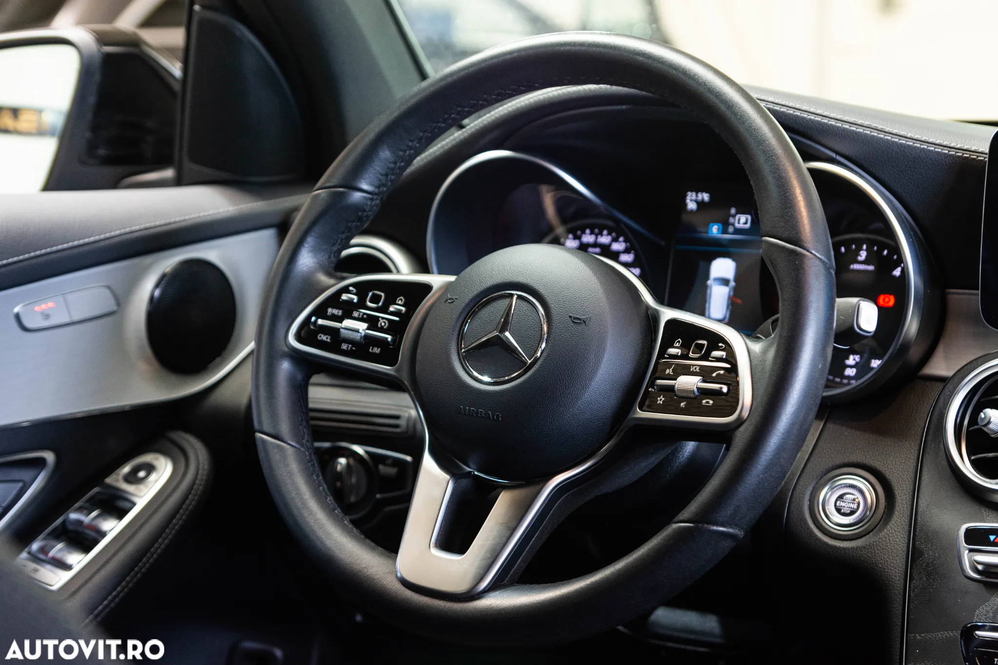 Mercedes-Benz GLC 300 d 4Matic 9G-TRONIC Exclusive - 15