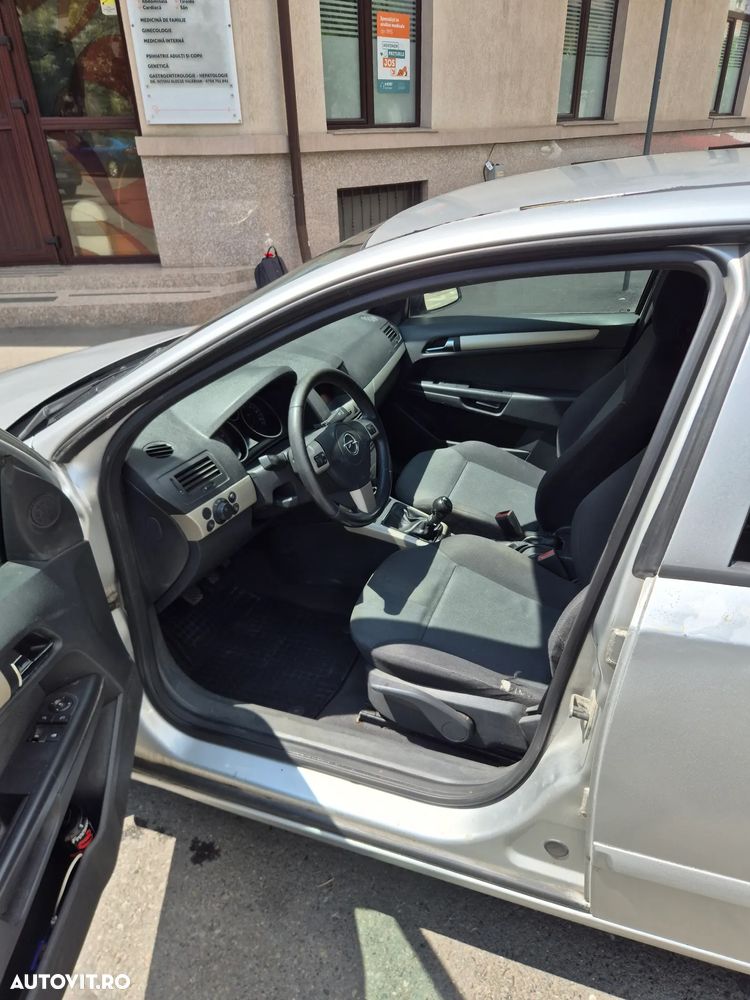 Opel Astra Classic III 1.7 CDTI - 3
