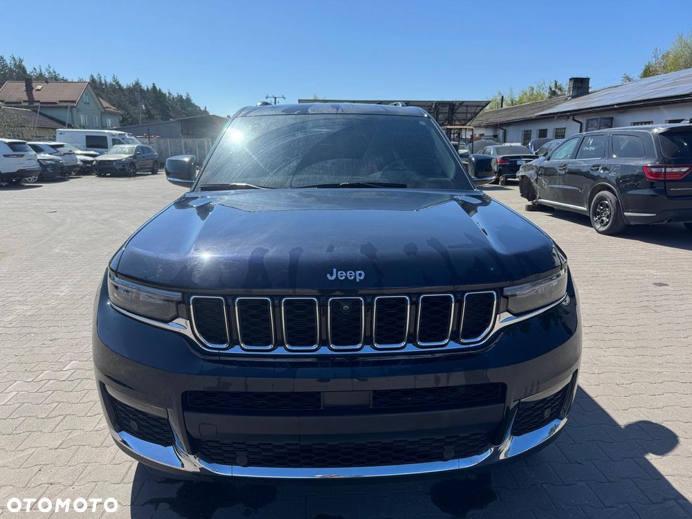 Jeep Grand Cherokee - 8
