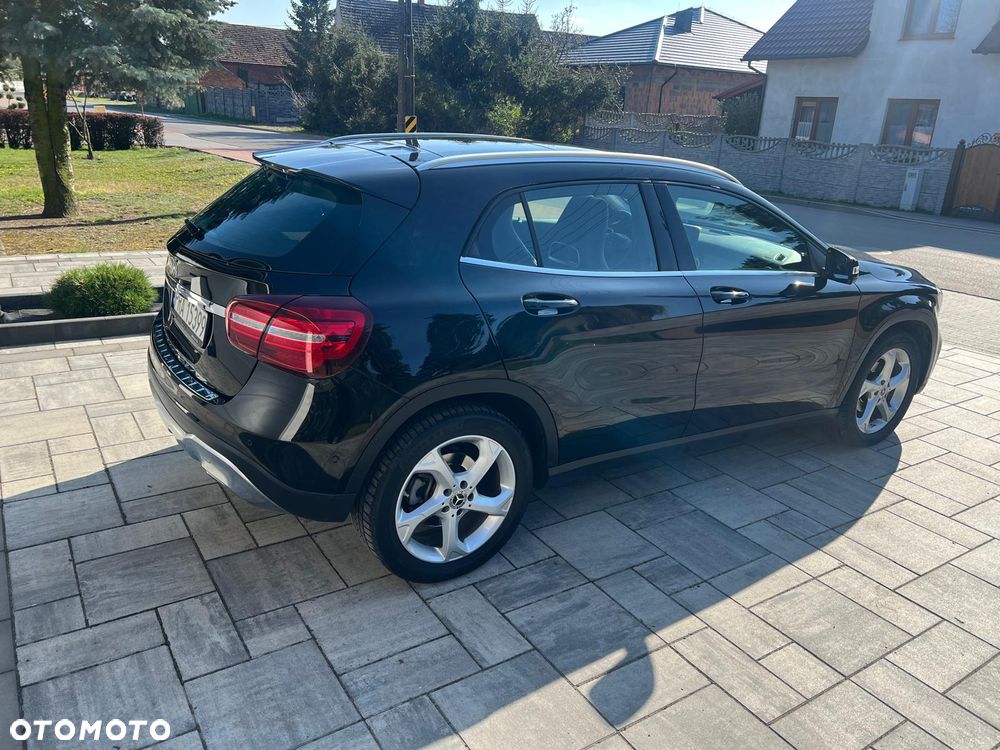 Mercedes-Benz GLA 180 d 7G-DCT Peak Edition - 6