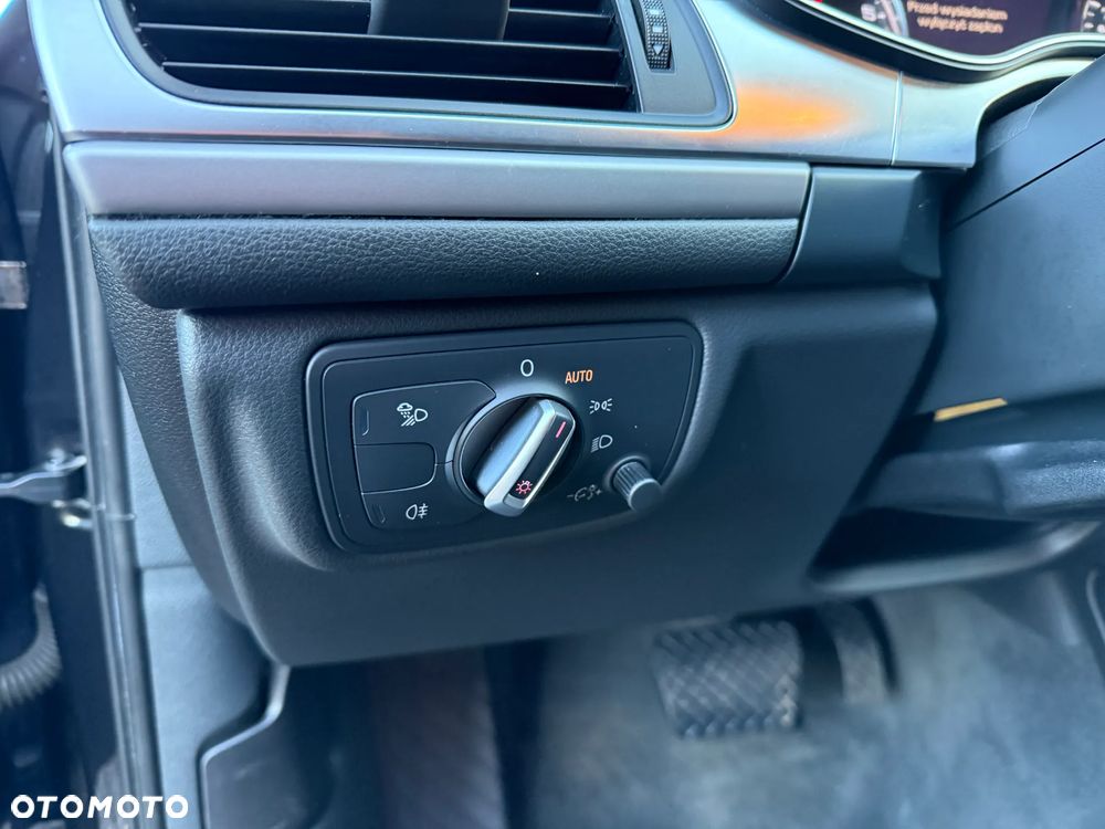 Audi A6 Allroad ver-quattro-3-0-tdi-s-tronic-dpf - 17