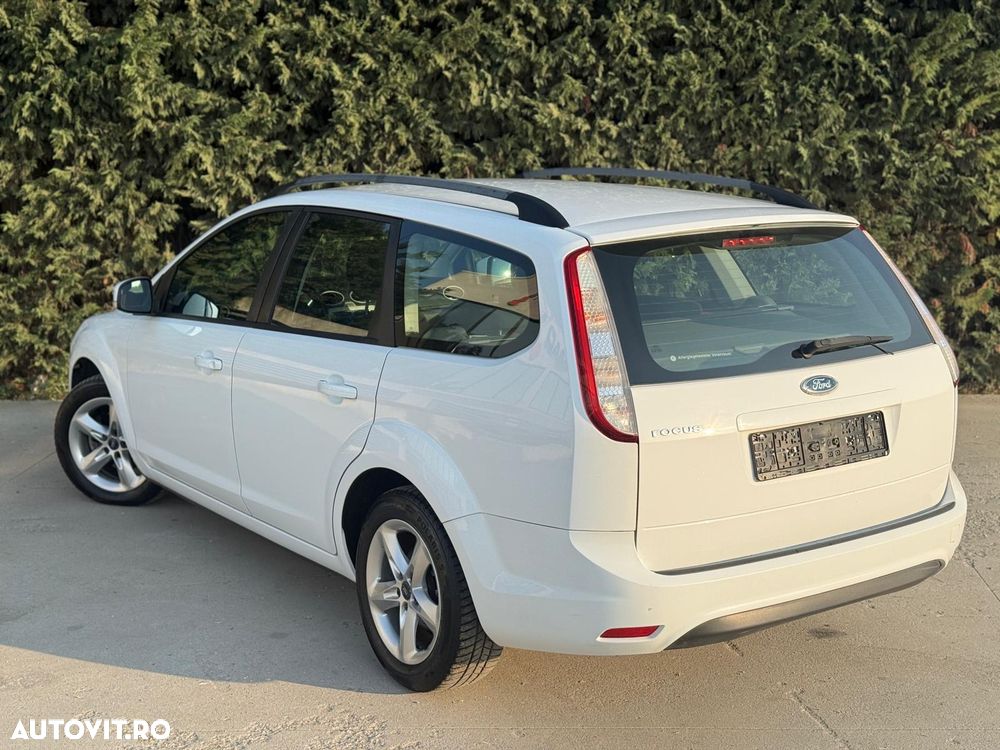 Ford Focus - 7