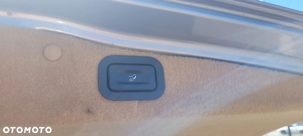 Opel Vectra 1.9 CDTI Cosmo - 28