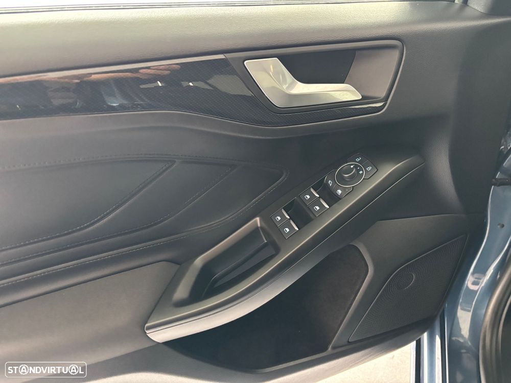 Ford Focus SW 1.0 EcoBoost MHEV ST-Line - 18