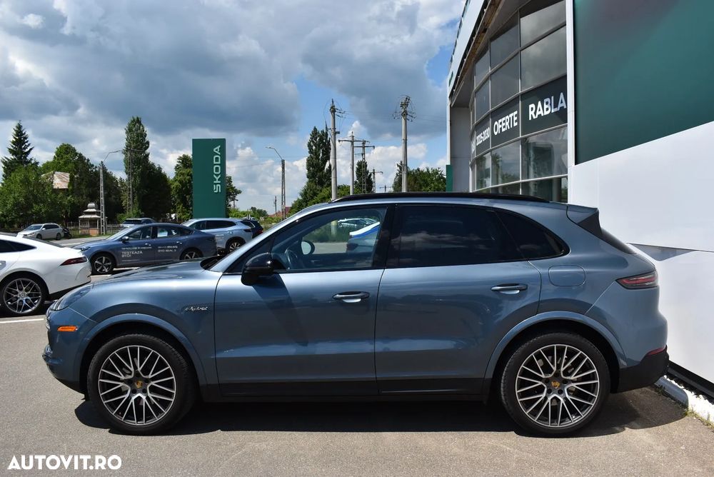Porsche Cayenne Tiptronic S Platinum Edition - 4