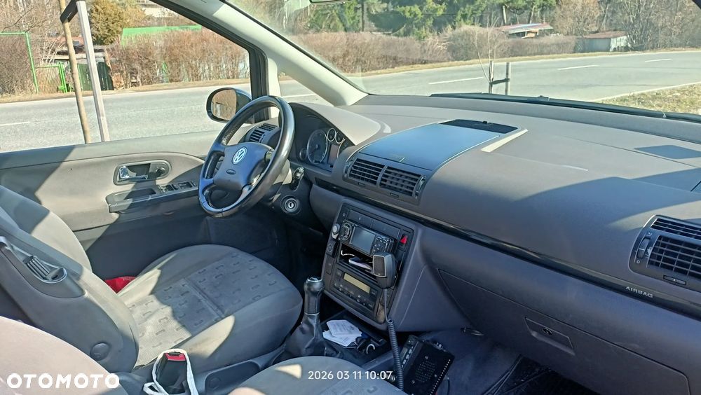 Volkswagen Sharan 2.0 - 6