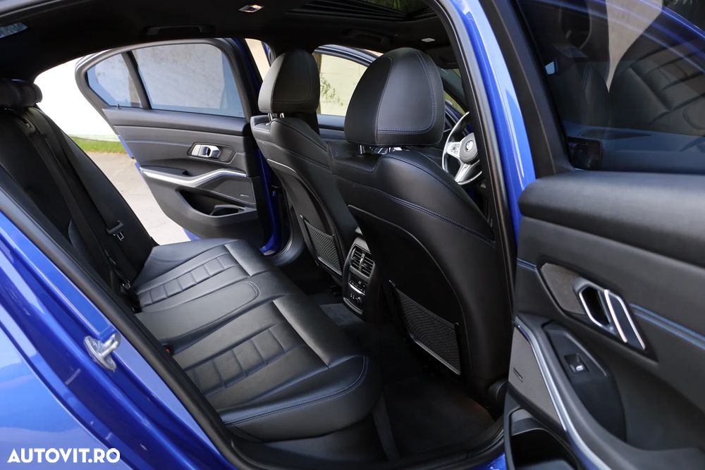 BMW Seria 3 330i Aut. M Sport - 16