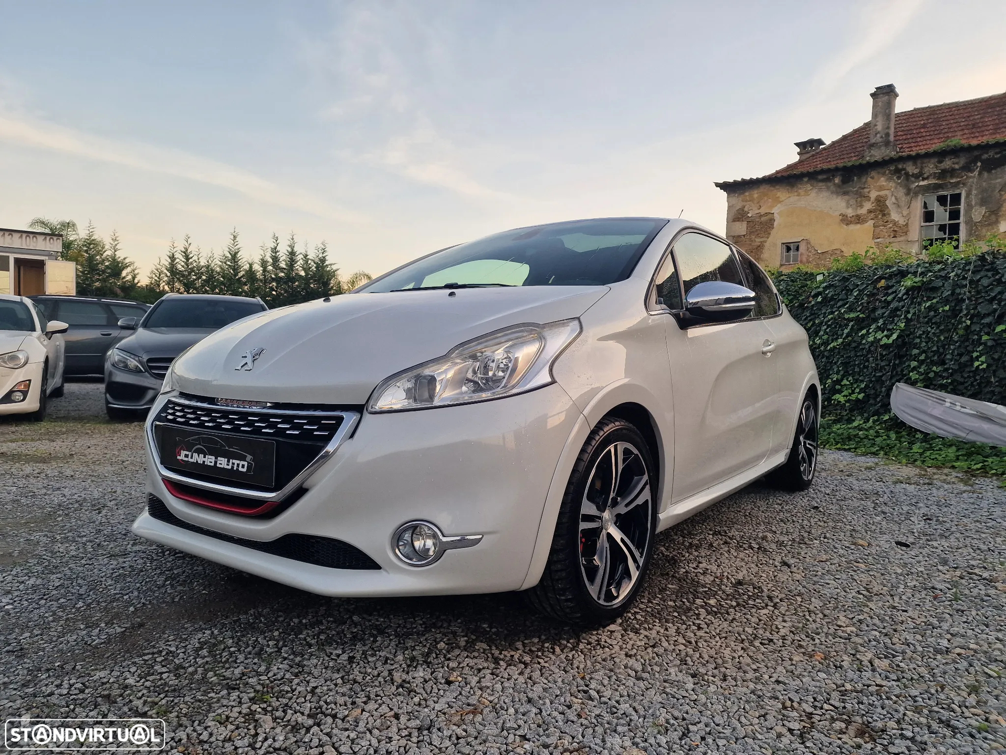 Peugeot 208 1.6 THP GTi Limited Edition - 4