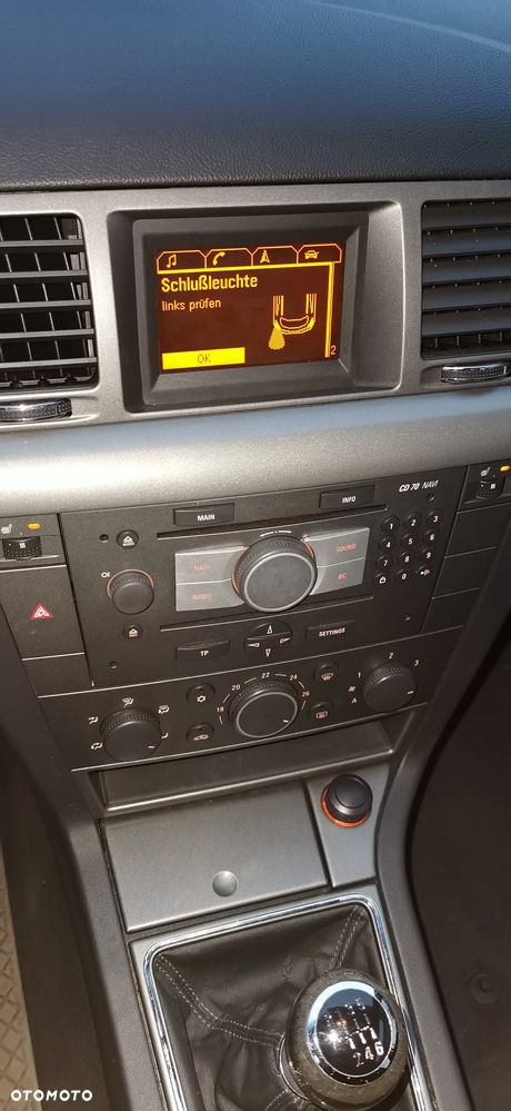 Opel Vectra 1.9 CDTI Cosmo - 3