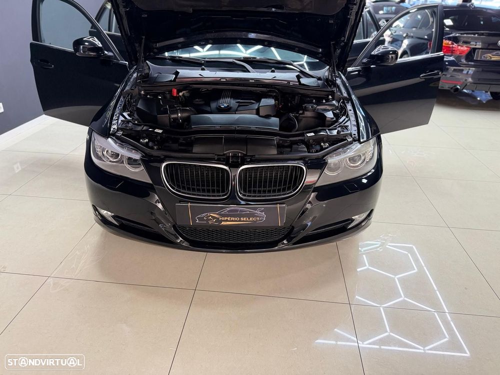 BMW 320 d Navigation - 24