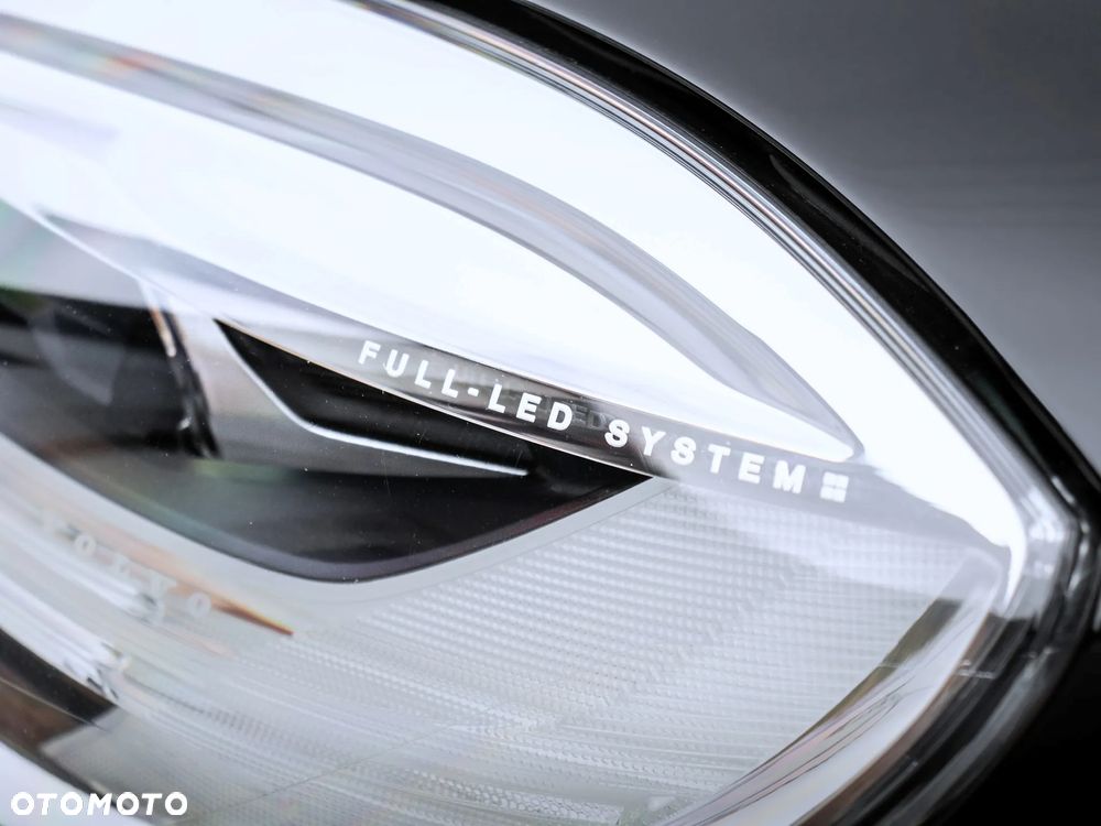 Volvo V40 D2 Geartronic - 31