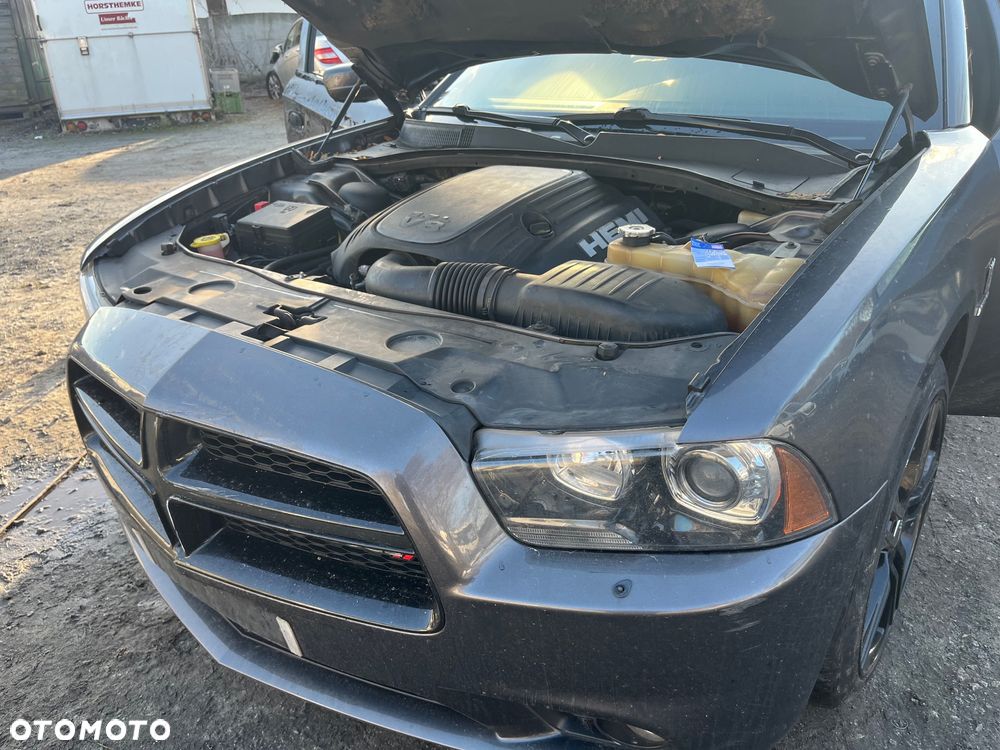 Dodge Charger - 4