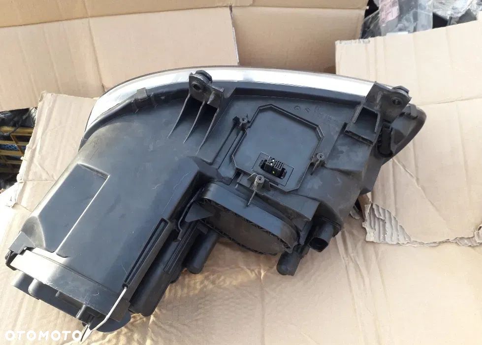 Lampa przednia prawa VW Touran I Xenon 1T0941032D Reflektor prawy przód VW Touran 2003-2006 Xenon 1T0941032D - 4