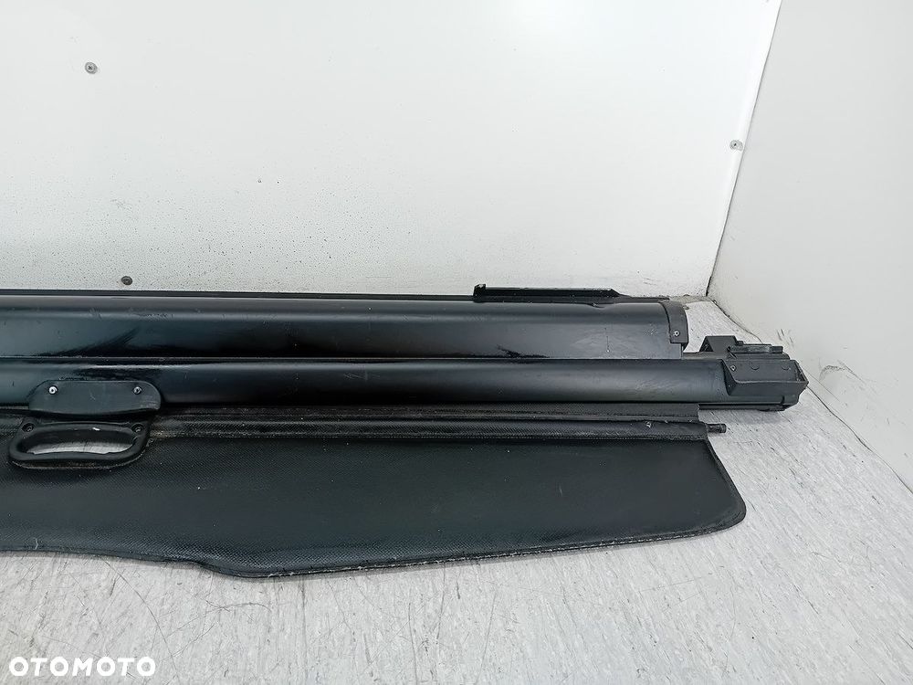 ROLETA BAGAŻNIKA  BMW E61 KOMBI - 2