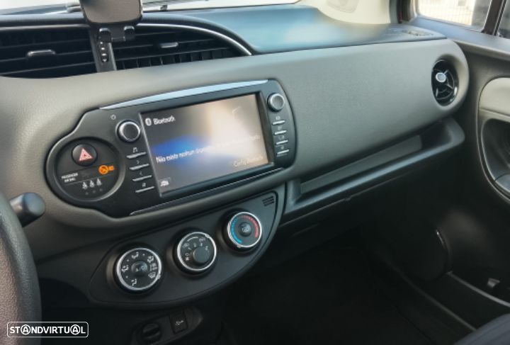 Toyota Yaris 1.0 VVT-i Exclusive - 13