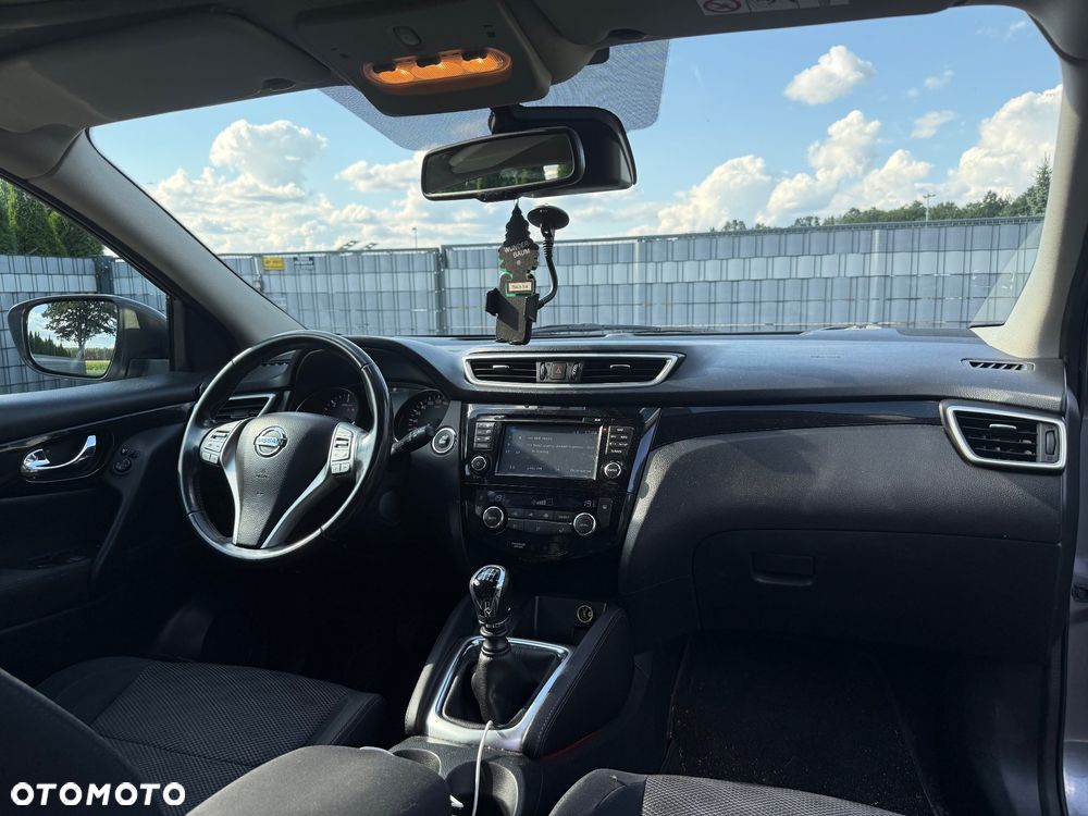 Nissan Qashqai 1.6 dCi 4 x 4 DPF tekna - 12