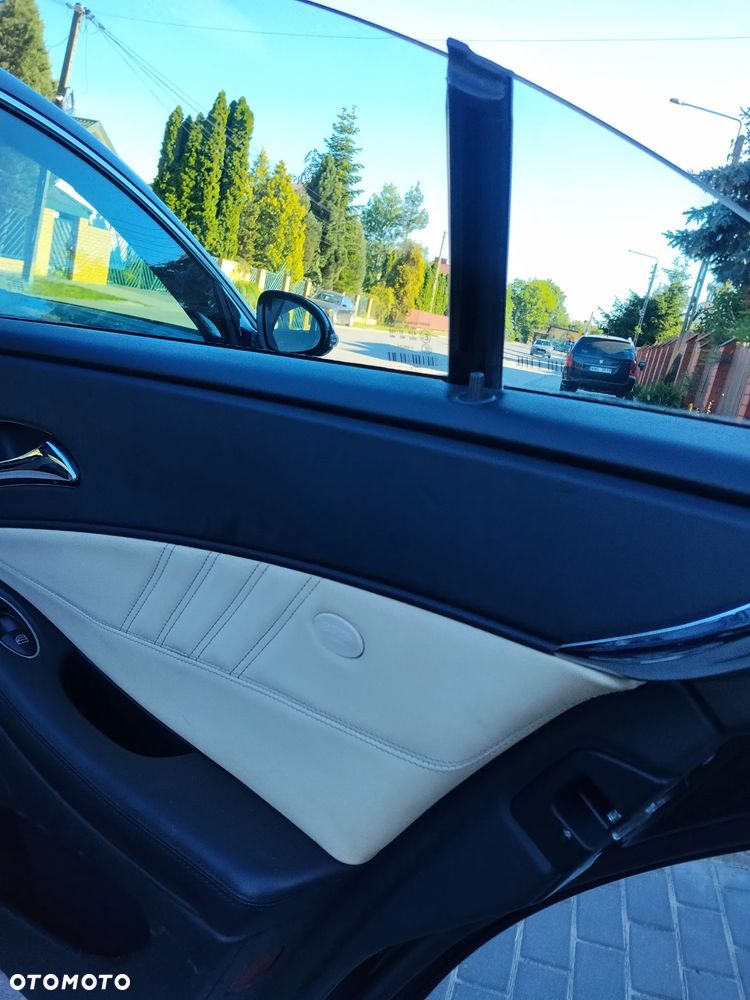 Mercedes-Benz CLS 500 - 13
