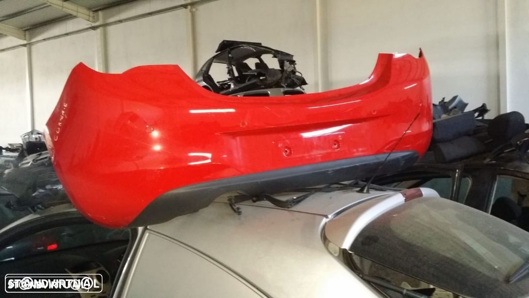 CORSA E PARA CHOQUE DE TRÁS - 1