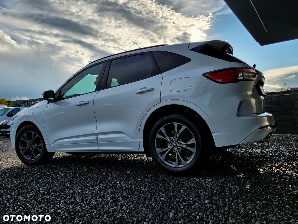 Ford Kuga 2021 photo 2