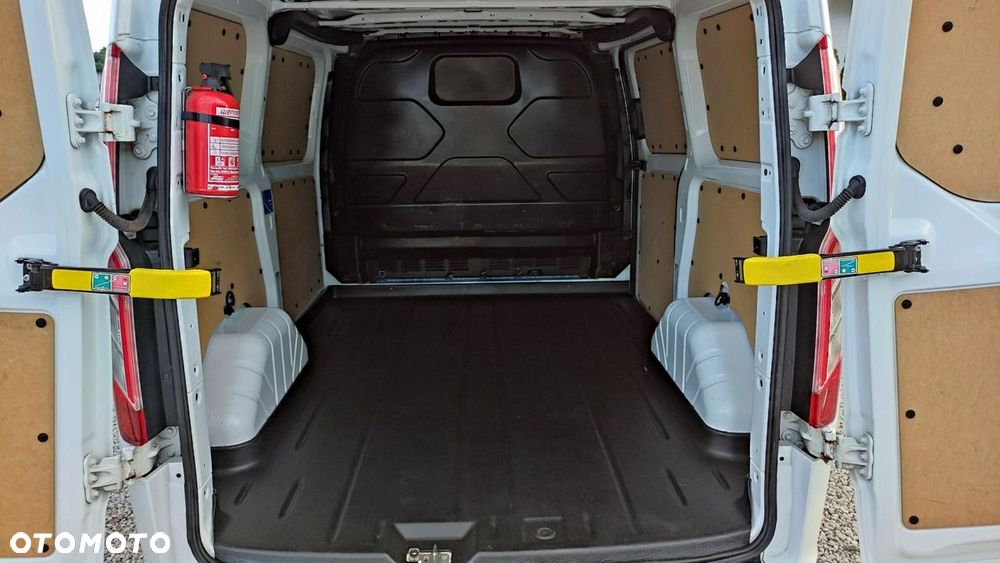 Ford Transit Custom - 23
