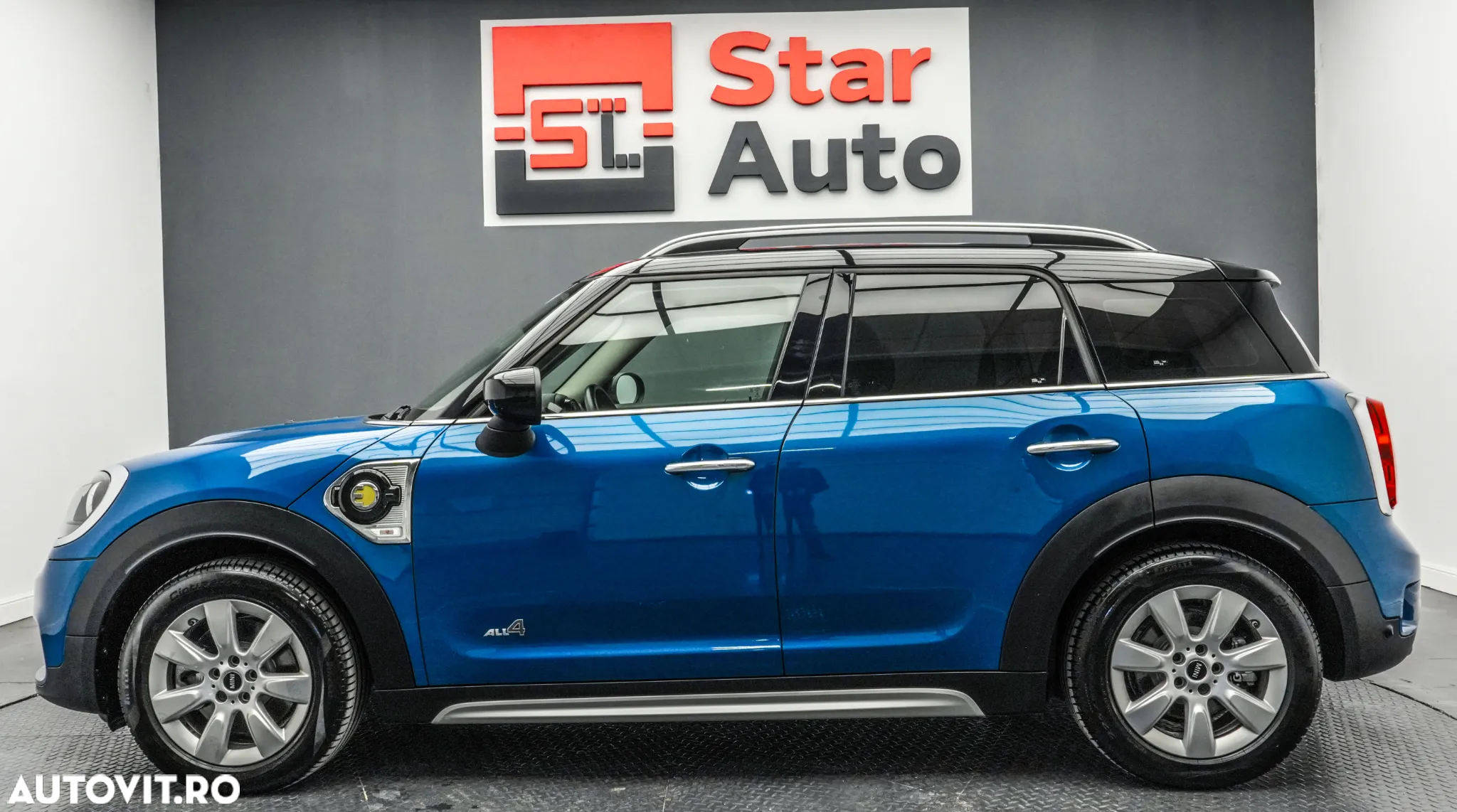 Mini Countryman Cooper S E ALL4 AT - 11