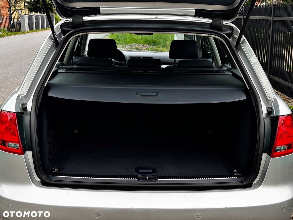 Audi A4 Avant 1.6 - 18