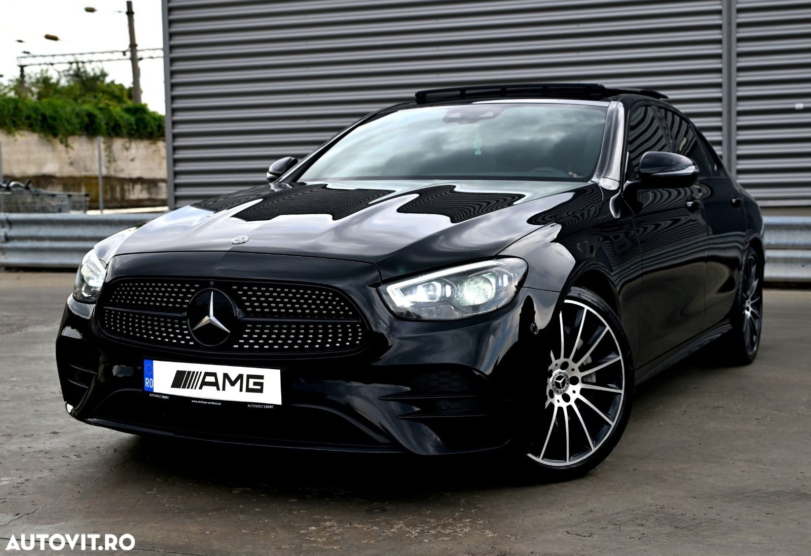 Mercedes-Benz E 450 4Matic 9G-TRONIC AMG Line - 13